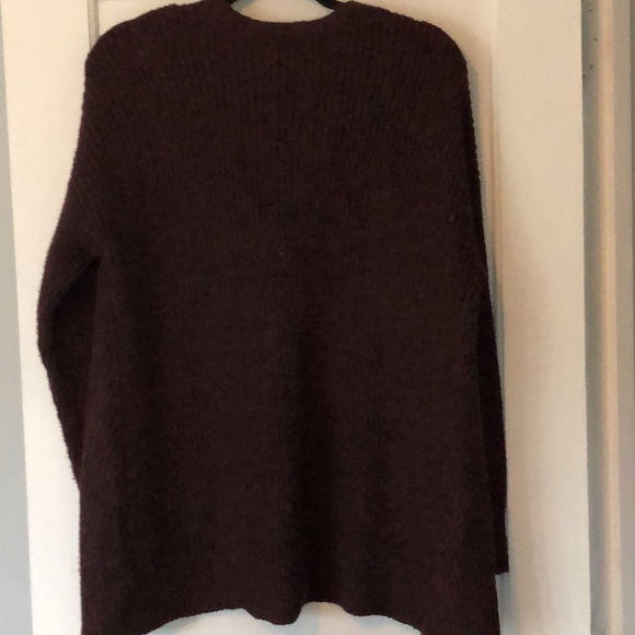 Maurice’s open front , burgundy cardigan. Slouchy,oversized. Unique pattern. EUC - Picture 3 of 10